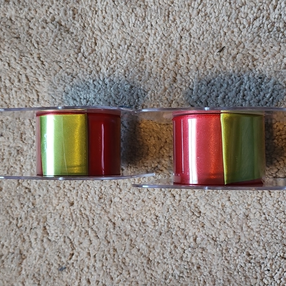 Crate & Barrel Ribbon - Picture 2 of 3
